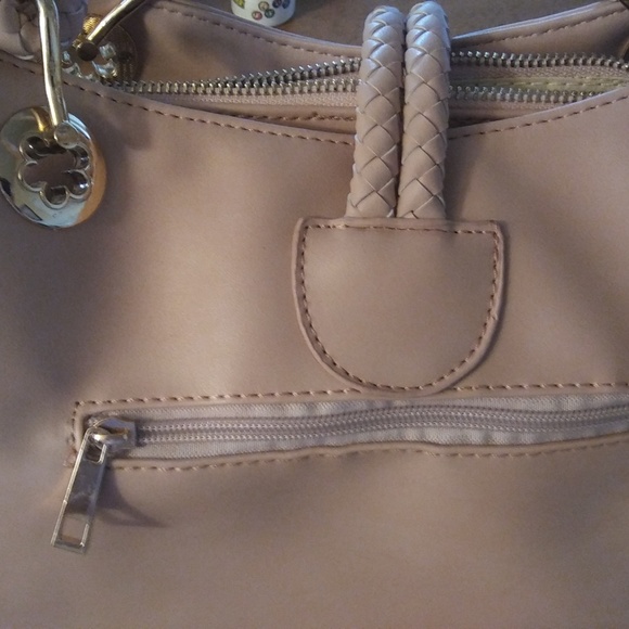 PURSE - Picture 3 of 7